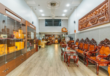 4 Bedroom Townhouse For Rent - Toul Tum Poung 1, Phnom Penh thumbnail