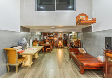 4 Bedroom Townhouse For Rent - Toul Tum Poung 1, Phnom Penh thumbnail