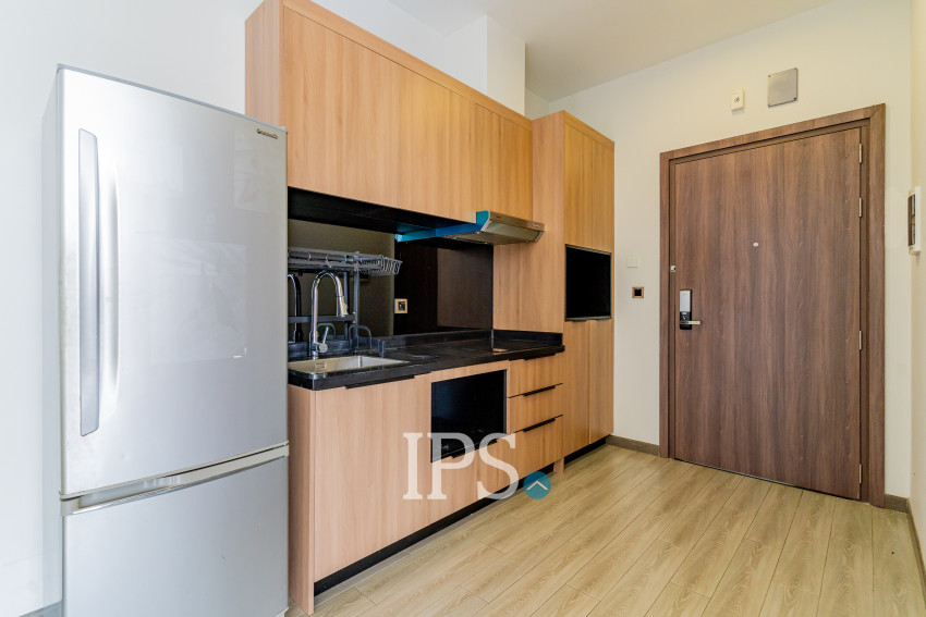 13th Floor 2 Bedroom Condo For Sale - Golden 1, BKK3, Phnom Penh