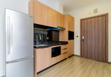 13th Floor 2 Bedroom Condo For Sale - Golden 1, BKK3, Phnom Penh thumbnail