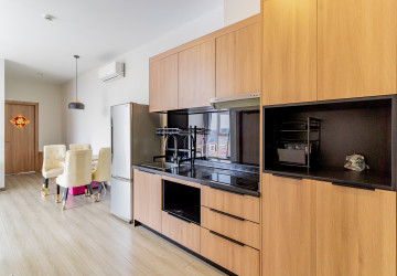 13th Floor 2 Bedroom Condo For Sale - Golden 1, BKK3, Phnom Penh thumbnail