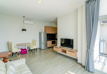 13th Floor 2 Bedroom Condo For Sale - Golden 1, BKK3, Phnom Penh thumbnail