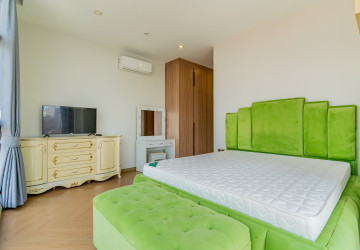 13th Floor 2 Bedroom Condo For Sale - Golden 1, BKK3, Phnom Penh thumbnail