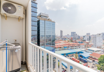 13th Floor 2 Bedroom Condo For Sale - Golden 1, BKK3, Phnom Penh thumbnail