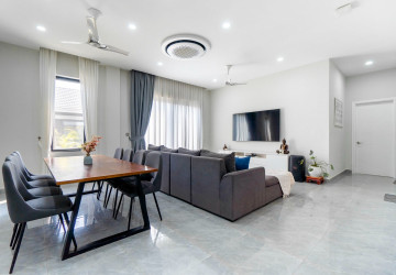 8 Bedroom Multi-Villa Estate For Sale - Chreav, Siem Reap thumbnail