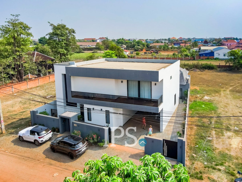 8 Bedroom Multi-Villa Estate For Sale - Chreav, Siem Reap
