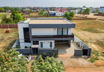 8 Bedroom Multi-Villa Estate For Sale - Chreav, Siem Reap thumbnail