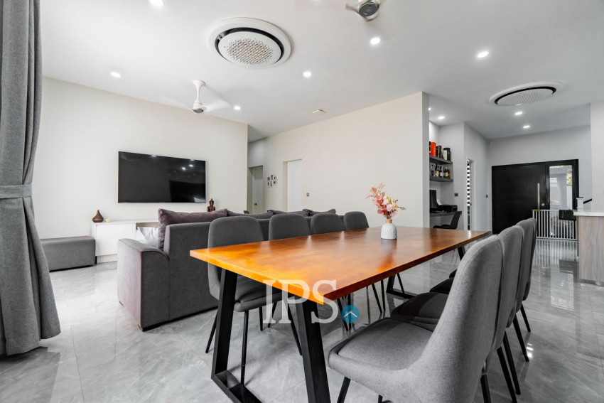 8 Bedroom Multi-Villa Estate For Sale - Chreav, Siem Reap