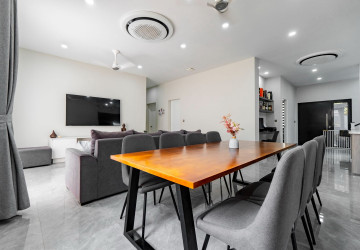 8 Bedroom Multi-Villa Estate For Sale - Chreav, Siem Reap thumbnail