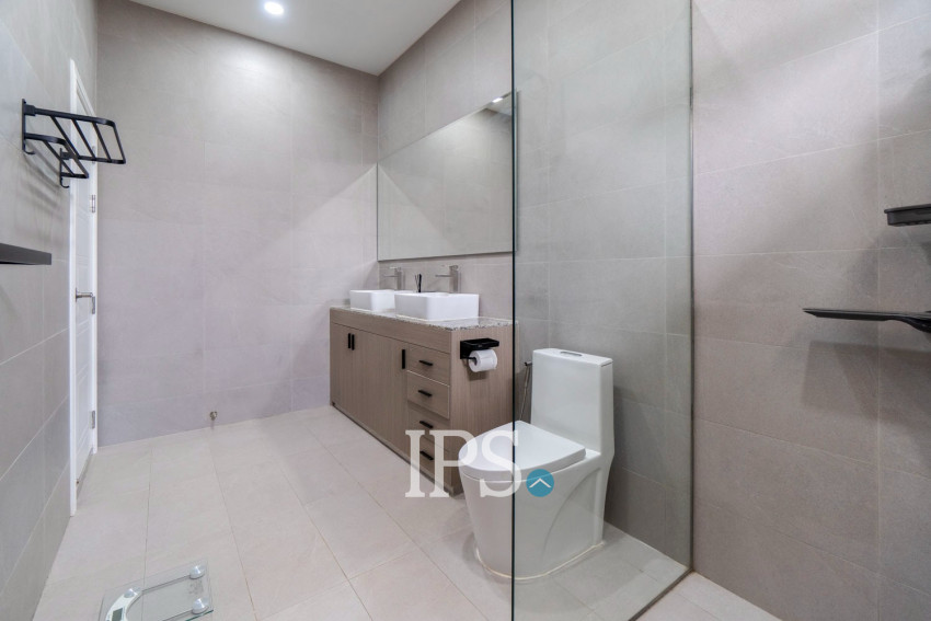 8 Bedroom Multi-Villa Estate For Sale - Chreav, Siem Reap