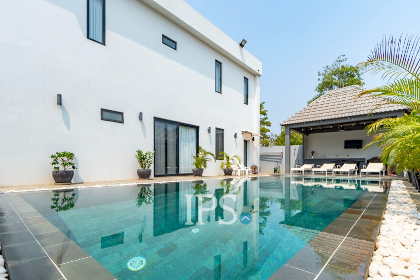 8 Bedroom Multi-Villa Estate For Sale - Chreav, Siem Reap