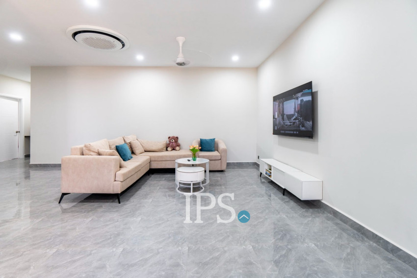 8 Bedroom Multi-Villa Estate For Sale - Chreav, Siem Reap