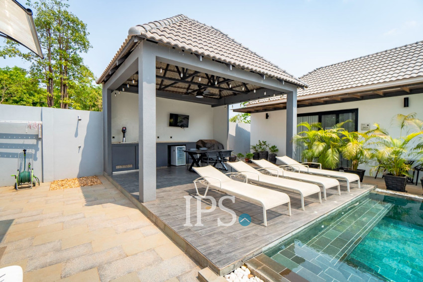 8 Bedroom Multi-Villa Estate For Sale - Chreav, Siem Reap