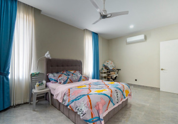 8 Bedroom Multi-Villa Estate For Sale - Chreav, Siem Reap thumbnail