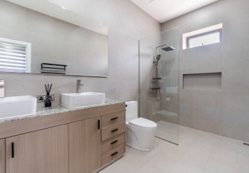 8 Bedroom Multi-Villa Estate For Sale - Chreav, Siem Reap thumbnail