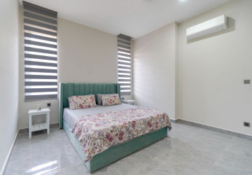 8 Bedroom Multi-Villa Estate For Sale - Chreav, Siem Reap thumbnail