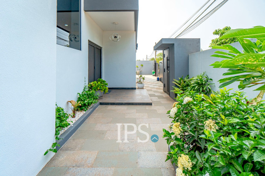 8 Bedroom Multi-Villa Estate For Sale - Chreav, Siem Reap