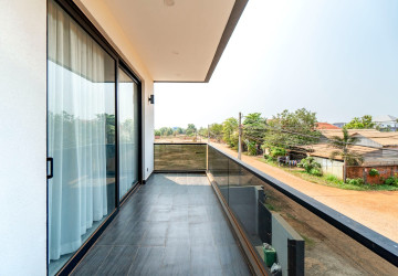 8 Bedroom Multi-Villa Estate For Sale - Chreav, Siem Reap thumbnail