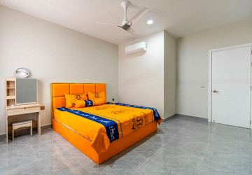 8 Bedroom Multi-Villa Estate For Sale - Chreav, Siem Reap thumbnail