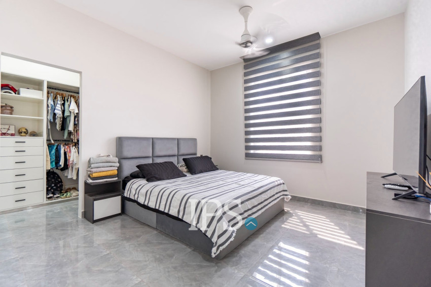 8 Bedroom Multi-Villa Estate For Sale - Chreav, Siem Reap