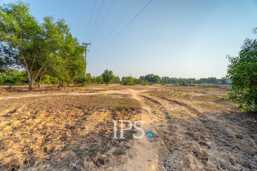 1,070 Sqm Land For Sale - Svay Dangkum, Siem Reap