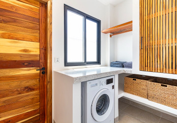 3 Bedroom Villa For Rent - Svay Dangkum, Siem Reap thumbnail