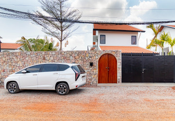 3 Bedroom Villa For Rent - Svay Dangkum, Siem Reap thumbnail