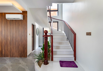 Brand New 3 Bedroom Villa For Sale - Sala Kamreuk, Siem Reap thumbnail