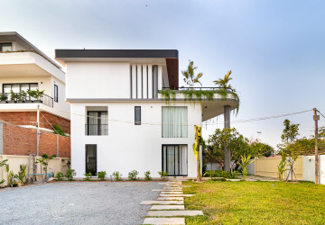 Brand New 3 Bedroom Villa For Sale - Sala Kamreuk, Siem Reap thumbnail