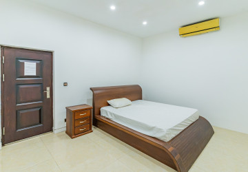 11 Bedroom Villa For Sale - BKK1, Phnom Penh thumbnail