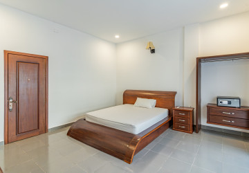 11 Bedroom Villa For Sale - BKK1, Phnom Penh thumbnail
