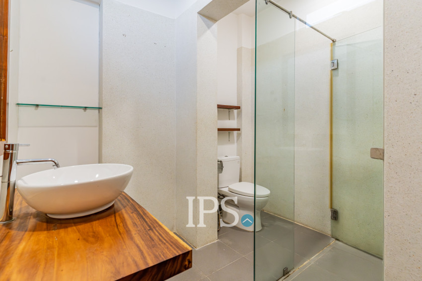 11 Bedroom Villa For Sale - BKK1, Phnom Penh