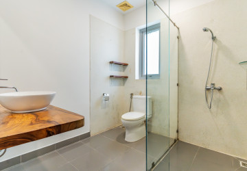 11 Bedroom Villa For Sale - BKK1, Phnom Penh thumbnail