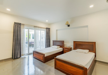 11 Bedroom Villa For Sale - BKK1, Phnom Penh thumbnail