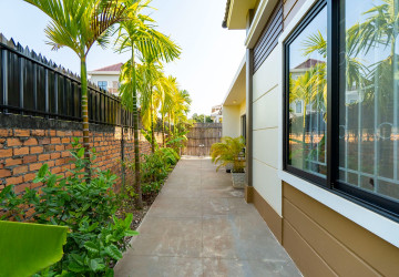 ផ្ទះ 2 បន្ទប់គេងសម្រាប់ជួល - សាលាកំរើក សៀមរាប រូបភាពតូច