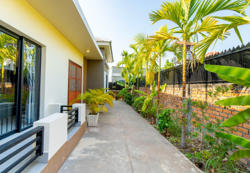 ផ្ទះ 2 បន្ទប់គេងសម្រាប់ជួល - សាលាកំរើក សៀមរាប រូបភាពតូច