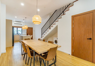 Renovated Triplex 4 Bedroom Apartment For Rent - Chakto Mukh, Phnom Penh thumbnail