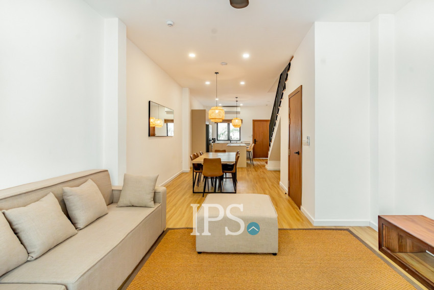 Renovated Triplex 4 Bedroom Apartment For Rent - Chakto Mukh, Phnom Penh