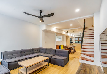 Renovated Duplex 2 Bedroom Apartment For Rent - Chakto Mukh, Phnom Penh thumbnail