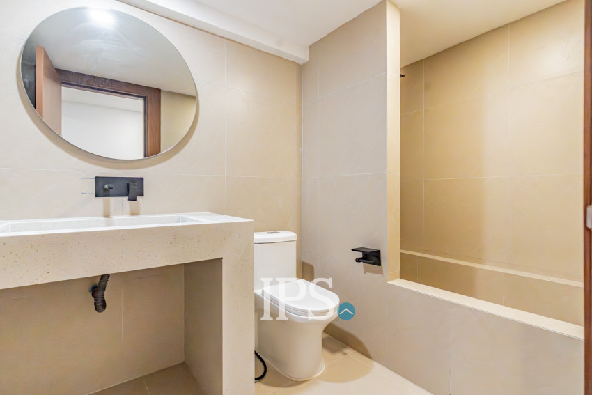 Renovated Duplex 2 Bedroom Apartment For Rent - Chakto Mukh, Phnom Penh