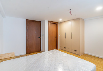 Renovated Duplex 2 Bedroom Apartment For Rent - Chakto Mukh, Phnom Penh thumbnail