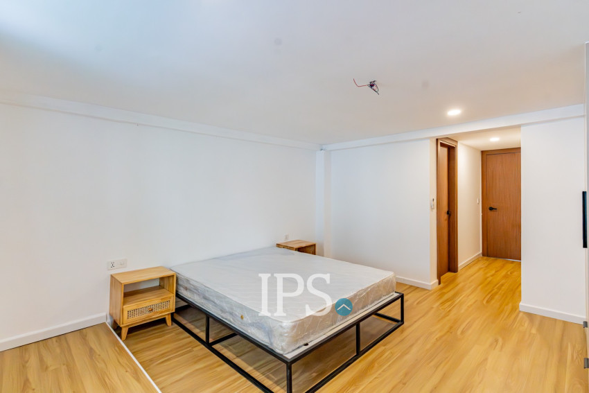Renovated Duplex 2 Bedroom Apartment For Rent - Chakto Mukh, Phnom Penh
