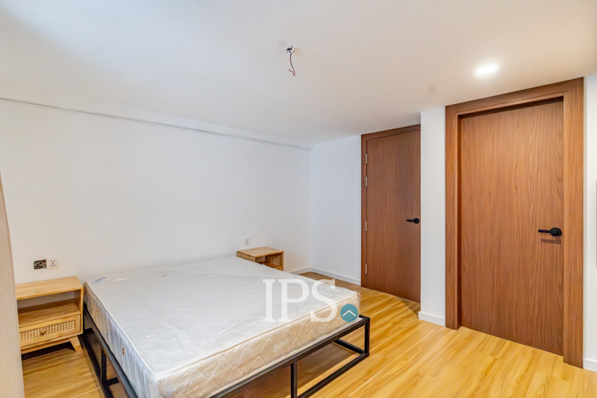 Renovated Duplex 2 Bedroom Apartment For Rent - Chakto Mukh, Phnom Penh