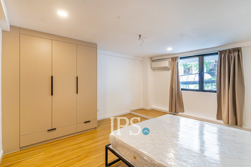 Renovated Duplex 2 Bedroom Apartment For Rent - Chakto Mukh, Phnom Penh