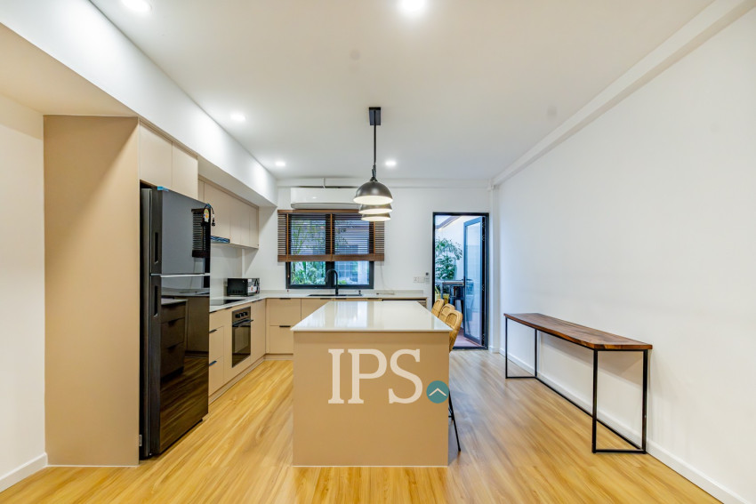 Renovated Duplex 2 Bedroom Apartment For Rent - Chakto Mukh, Phnom Penh