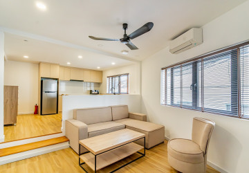 Renovated 1 Bedroom Apartment For Rent - Chakto Mukh, Phnom Penh thumbnail