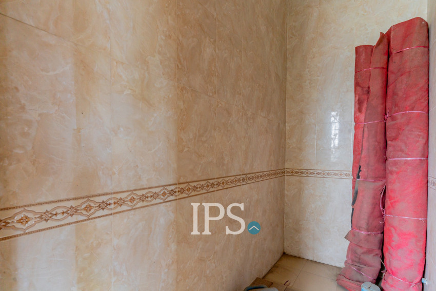 1,530 Sqm Land with Building For Sale - Prek Thmey, Chbar Ampov