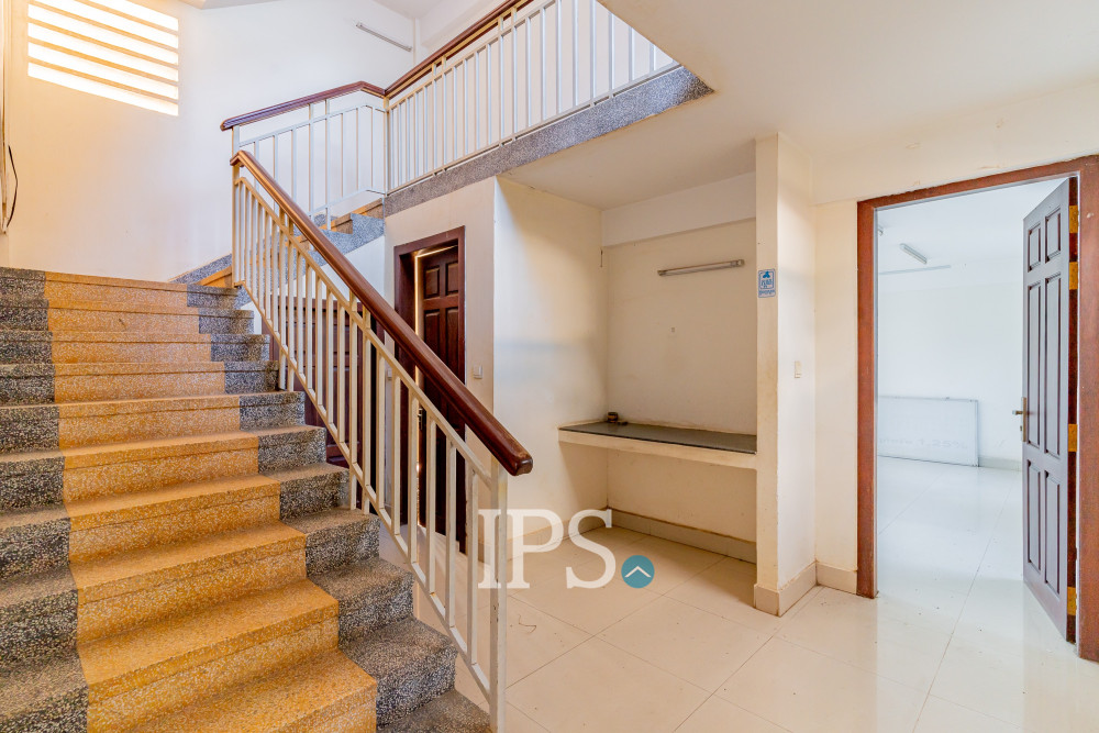 1,530 Sqm Land with Building For Sale - Prek Thmey, Chbar Ampov - Image 22 1,530 Sqm Land with Building For Sale - Prek Thmey, Chbar Ampov - Image 22