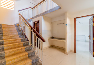 1,530 Sqm Land with Building For Sale - Prek Thmey, Chbar Ampov thumbnail