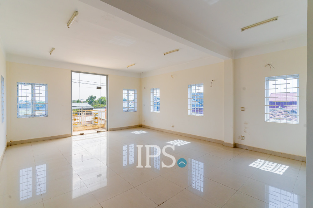 1,530 Sqm Land with Building For Sale - Prek Thmey, Chbar Ampov - Image 14 1,530 Sqm Land with Building For Sale - Prek Thmey, Chbar Ampov - Image 14
